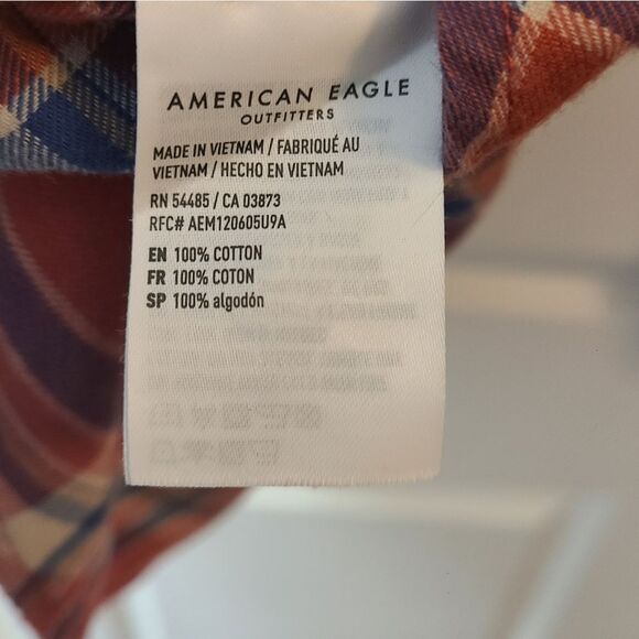 American Eagle Men's Button Down Plaid Shirt - Picture 6 of 9